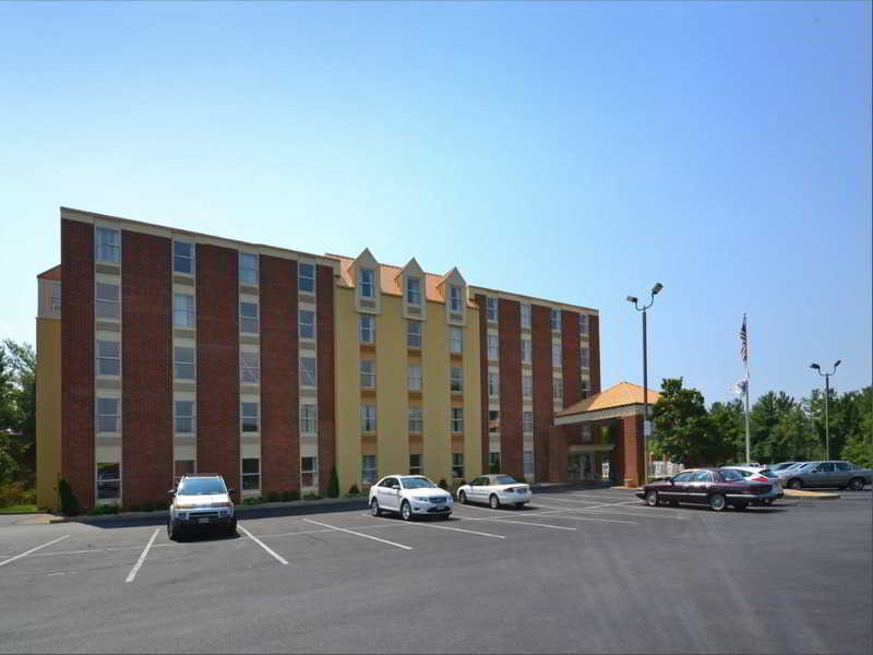 Comfort Inn & Suites Staunton Exterior photo